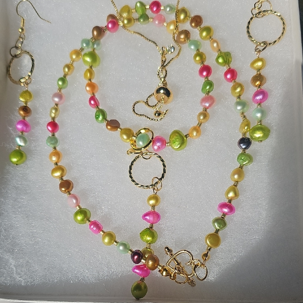 Multicolor Genuine Potatoes Shape Freshwater Pearls  Necklace Set